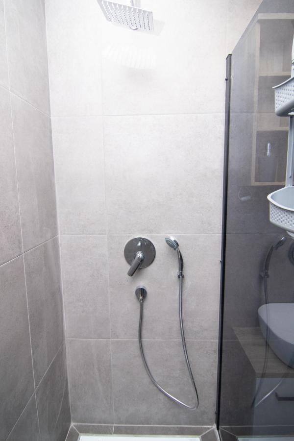 Valkane Beach Studio Apartment Pula Extérieur photo