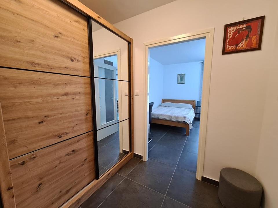 Valkane Beach Studio Apartment Pula Extérieur photo